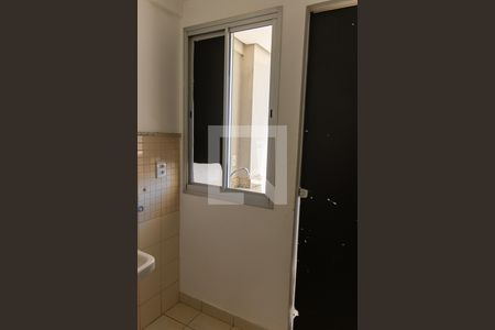 Apartamento para alugar com 55m², 2 quartos e 1 vaga Apartamento para alugar com 55m², 2 quartos e 1 vagaCozinha e Área de Serviço