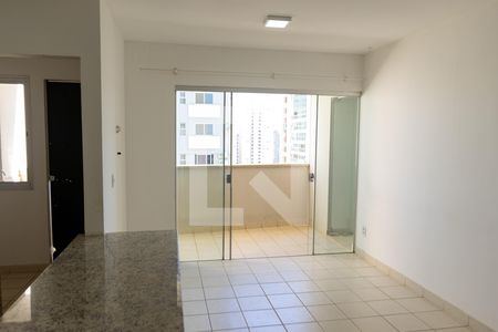 Sala de apartamento para alugar com 2 quartos, 55m² em Jardim Goiás, Goiânia