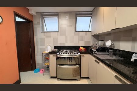 Apartamento à venda com 221m², 4 quartos e 2 vagas Apartamento à venda com 221m², 4 quartos e 2 vagasFoto 18