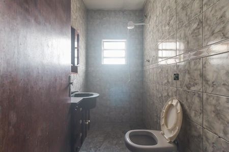 Casa para alugar com 60m², 1 quarto e 1 vaga Casa para alugar com 60m², 1 quarto e 1 vagaBanheiro