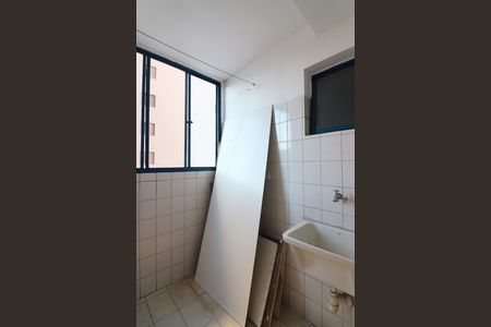 Apartamento para alugar com 64m², 2 quartos e 1 vagaÁrea de Serviço