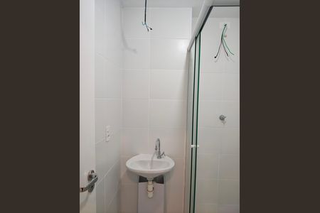 Banheiro de apartamento para alugar com 1 quarto, 60m² em Vila Gustavo, São Paulo