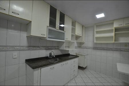 Apartamento para alugar com 114m², 2 quartos e 1 vagaCozinha
