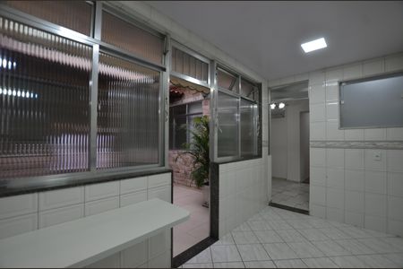 Apartamento para alugar com 114m², 2 quartos e 1 vagaCozinha