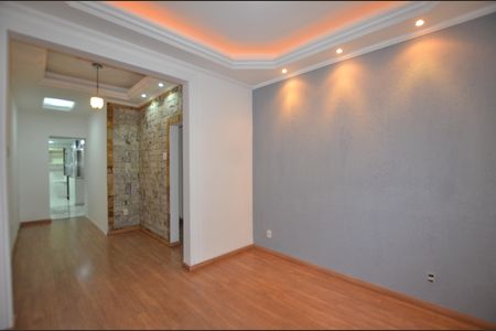 Apartamento para alugar com 114m², 2 quartos e 1 vagaSala