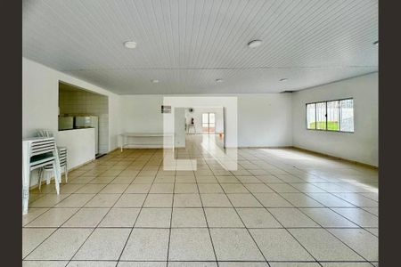 Apartamento para alugar com 55m², 2 quartos e 1 vaga Apartamento para alugar com 55m², 2 quartos e 1 vagaÁrea comum - Salão de festas