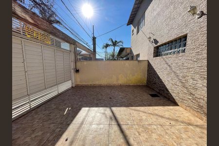 Garagem de casa à venda com 3 quartos, 277m² em Jaguaré, São Paulo