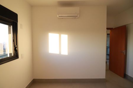 Apartamento para alugar com 124m², 2 quartos e 3 vagasQuarto