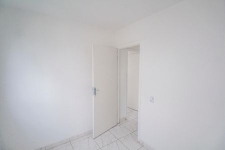 Quarto 2 de apartamento para alugar com 2 quartos, 44m² em Madureira, Rio de Janeiro