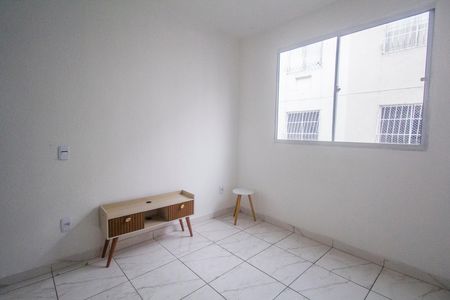 Sala de apartamento para alugar com 2 quartos, 44m² em Madureira, Rio de Janeiro
