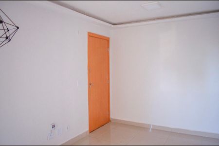 Apartamento para alugar com 2 quartos, 51m² em Parque Tremendao, Goiânia