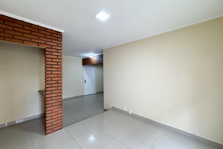 Apartamento para alugar com 67m², 2 quartos e 1 vaga Apartamento para alugar com 67m², 2 quartos e 1 vagaSala