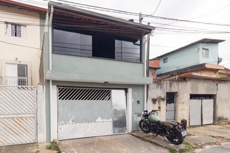 Fachada de casa para alugar com 3 quartos, 163m² em Jardim Santa Maria, Cotia