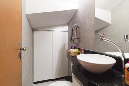 Casa para alugar com 163m², 3 quartos e 2 vagas Casa para alugar com 163m², 3 quartos e 2 vagasLavabo
