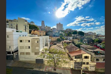 Apartamento para alugar com 110m², 3 quartos e 2 vagas