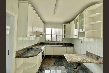 Apartamento para alugar com 110m², 3 quartos e 2 vagas
