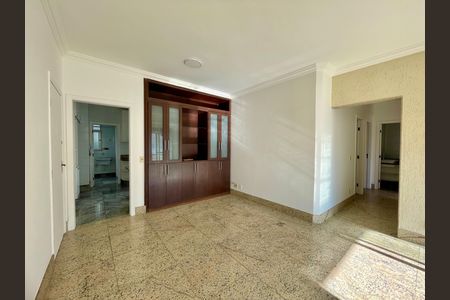 Apartamento para alugar com 3 quartos, 110m² em São Lucas, Belo Horizonte