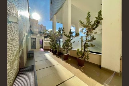Apartamento para alugar com 110m², 3 quartos e 2 vagas