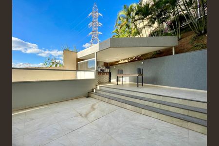 Apartamento para alugar com 110m², 3 quartos e 2 vagas