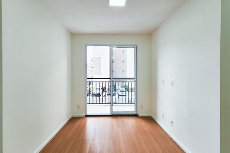 Sala de apartamento para alugar com 2 quartos, 47m² em São Francisco Xavier, Rio de Janeiro