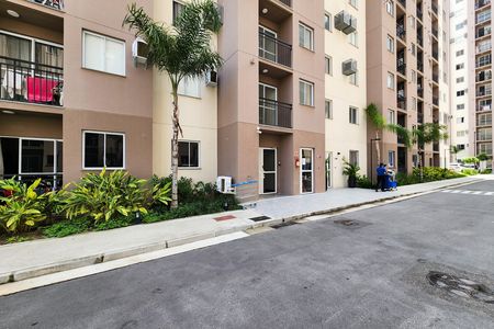 Apartamento para alugar com 47m², 2 quartos e 1 vaga Apartamento para alugar com 47m², 2 quartos e 1 vagaÁrea Comum
