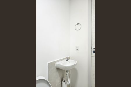 Apartamento para alugar com 47m², 2 quartos e 1 vaga Apartamento para alugar com 47m², 2 quartos e 1 vagaBanheiro Social