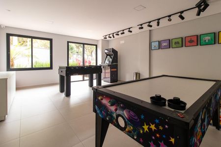Apartamento à venda com 50m², 2 quartos e 1 vaga Apartamento à venda com 50m², 2 quartos e 1 vagaSala de Jogos