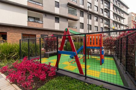 Apartamento à venda com 50m², 2 quartos e 1 vaga Apartamento à venda com 50m², 2 quartos e 1 vagaÁrea comum - Playground