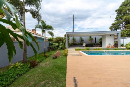 Casa de condomínio para alugar com 415m², 4 quartos e 8 vagas Casa de condomínio para alugar com 415m², 4 quartos e 8 vagasÁrea comum