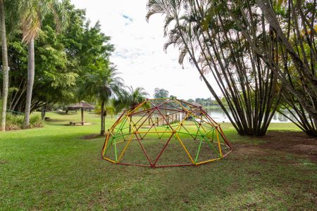 Casa de condomínio para alugar com 415m², 4 quartos e 8 vagas Casa de condomínio para alugar com 415m², 4 quartos e 8 vagasÁrea comum