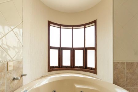 Casa de condomínio para alugar com 415m², 4 quartos e 8 vagas Casa de condomínio para alugar com 415m², 4 quartos e 8 vagasBanheiro - Suíte 2