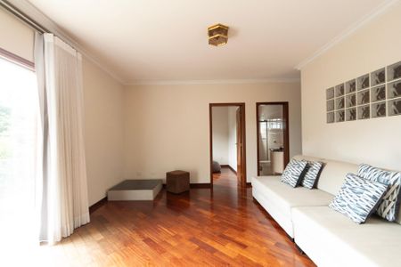 Casa de condomínio para alugar com 415m², 4 quartos e 8 vagas Casa de condomínio para alugar com 415m², 4 quartos e 8 vagasSala 3