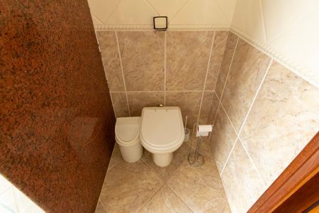 Casa de condomínio para alugar com 415m², 4 quartos e 8 vagas Casa de condomínio para alugar com 415m², 4 quartos e 8 vagasBanheiro - Suíte 2