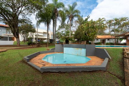 Casa de condomínio para alugar com 415m², 4 quartos e 8 vagas Casa de condomínio para alugar com 415m², 4 quartos e 8 vagasÁrea comum
