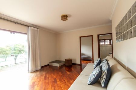 Casa de condomínio para alugar com 415m², 4 quartos e 8 vagas Casa de condomínio para alugar com 415m², 4 quartos e 8 vagasSala 3