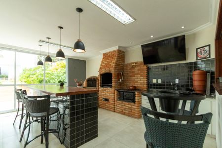 Casa de condomínio para alugar com 415m², 4 quartos e 8 vagas Casa de condomínio para alugar com 415m², 4 quartos e 8 vagasÁrea comum
