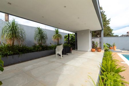 Casa de condomínio para alugar com 415m², 4 quartos e 8 vagas Casa de condomínio para alugar com 415m², 4 quartos e 8 vagasÁrea comum