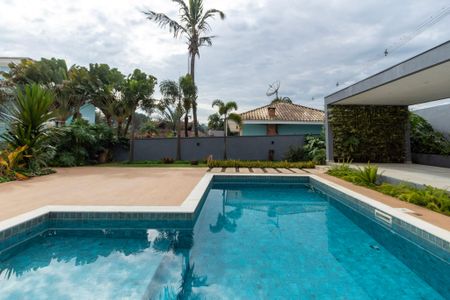 Casa de condomínio para alugar com 415m², 4 quartos e 8 vagas Casa de condomínio para alugar com 415m², 4 quartos e 8 vagasÁrea comum