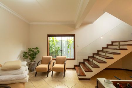 Casa de condomínio para alugar com 415m², 4 quartos e 8 vagas Casa de condomínio para alugar com 415m², 4 quartos e 8 vagasSala 2