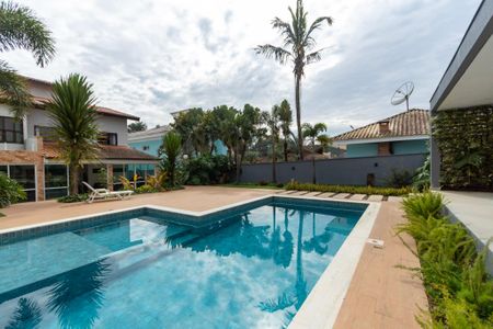 Casa de condomínio para alugar com 415m², 4 quartos e 8 vagas Casa de condomínio para alugar com 415m², 4 quartos e 8 vagasÁrea comum