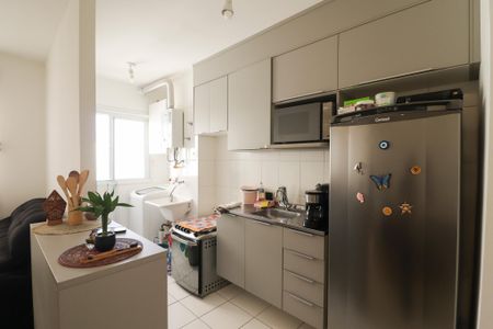 Apartamento para alugar com 42m², 2 quartos e 1 vaga Apartamento para alugar com 42m², 2 quartos e 1 vagaCozinha e Área de Serviço