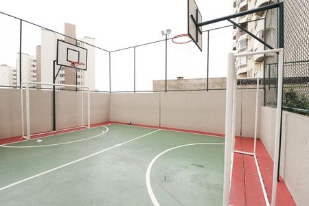 Apartamento para alugar com 42m², 2 quartos e 1 vagaQuadra
