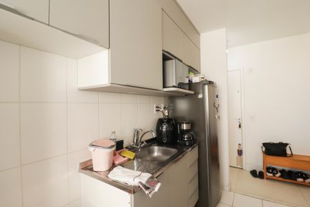 Apartamento para alugar com 42m², 2 quartos e 1 vaga Apartamento para alugar com 42m², 2 quartos e 1 vagaCozinha e Área de Serviço