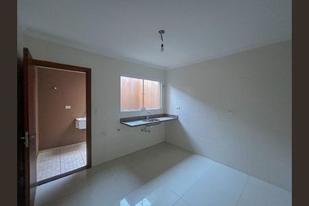 Casa de condomínio à venda com 71m², 2 quartos e 1 vaga Casa de condomínio à venda com 71m², 2 quartos e 1 vagaCozinha