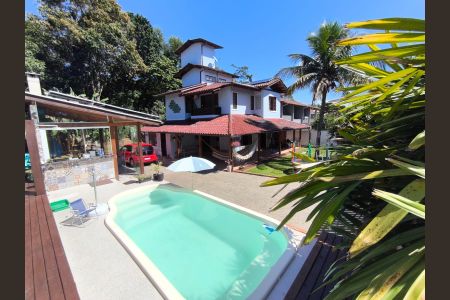 Casa para alugar com 500m², 4 quartos e 4 vagas Casa para alugar com 500m², 4 quartos e 4 vagasPiscina