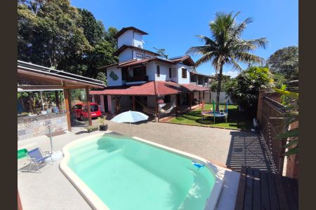 Casa para alugar com 500m², 4 quartos e 4 vagas Casa para alugar com 500m², 4 quartos e 4 vagasPiscina