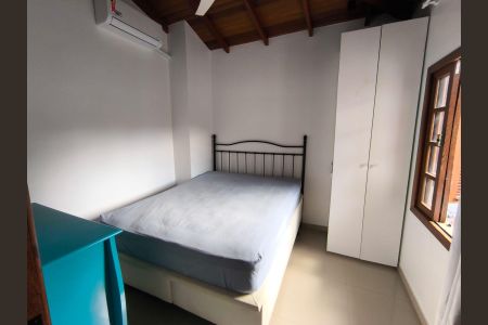 Casa para alugar com 500m², 4 quartos e 4 vagas Casa para alugar com 500m², 4 quartos e 4 vagasQuarto