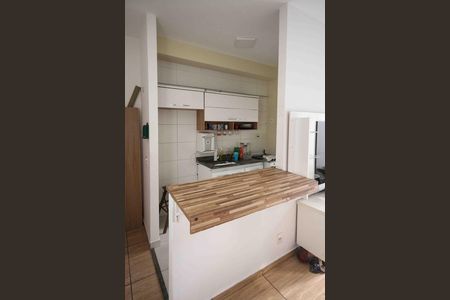 Apartamento para alugar com 74m², 2 quartos e 1 vagaCozinha