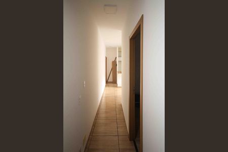 Apartamento para alugar com 74m², 2 quartos e 1 vagaCorredor