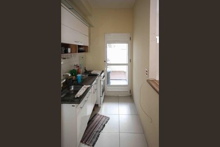 Apartamento para alugar com 74m², 2 quartos e 1 vagaCozinha